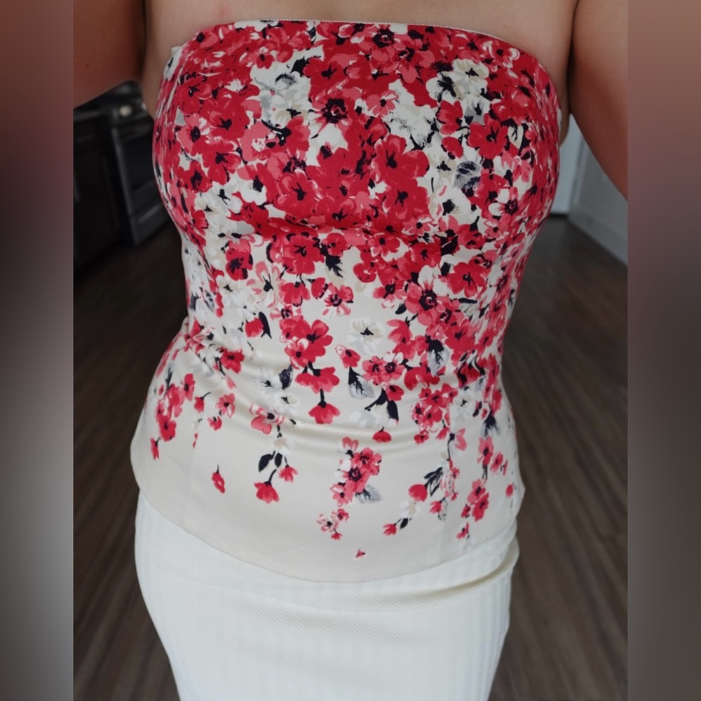 NWOT Red and Pink Sleeveless Corset top